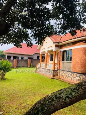 Furnished 3bdrm Bungalow in Kitende, Central Division for sale