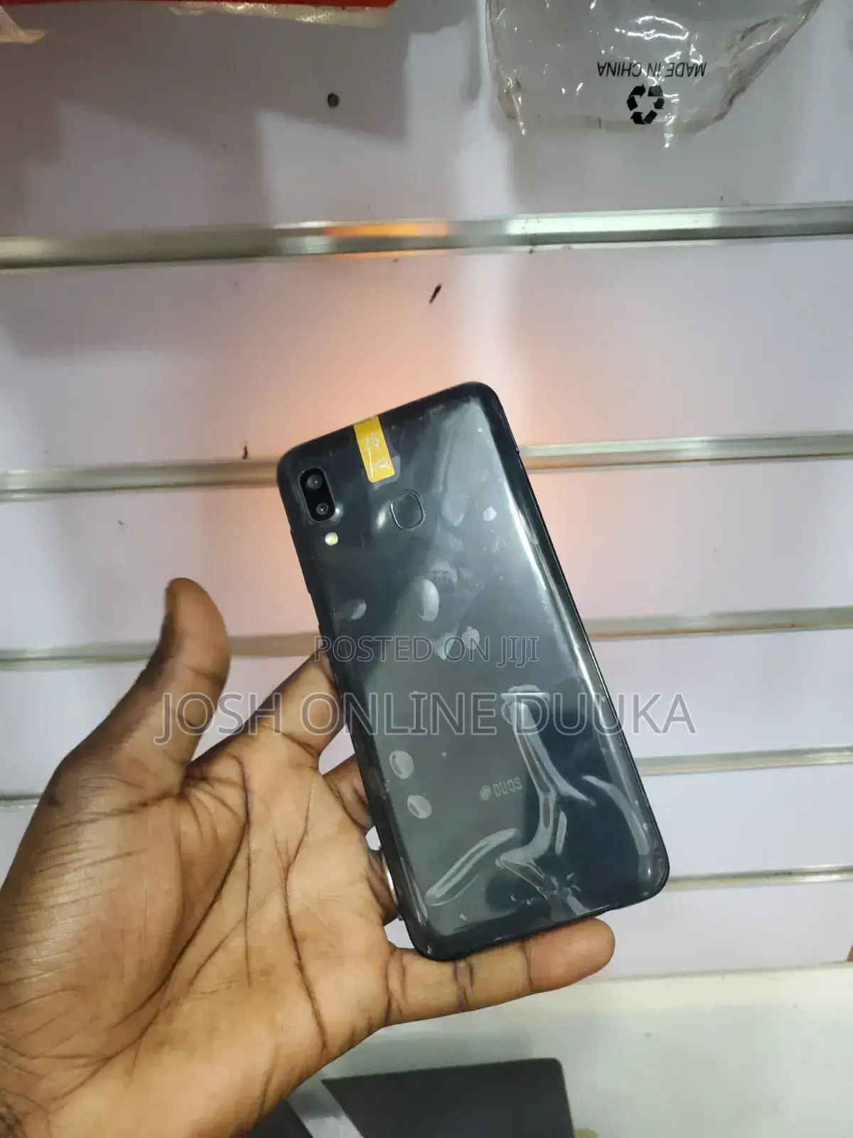 Samsung Galaxy A20 64 GB Black