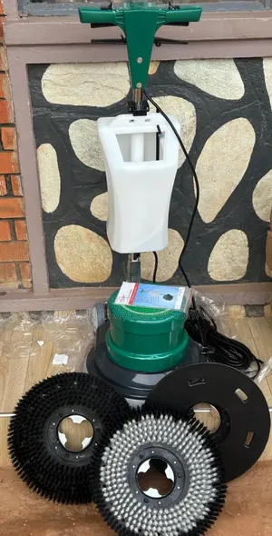 Floor Cleaner/ Floor Scrubber With Its Accessories