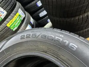 225/60r16 Farroad Japan Used Tires Good Condition