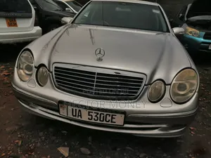 Mercedes-Benz E240 2006 Silver