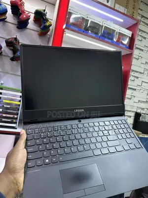 Laptop Lenovo Legion Y530 8GB Intel Core i5 HDD+SSD 256GB