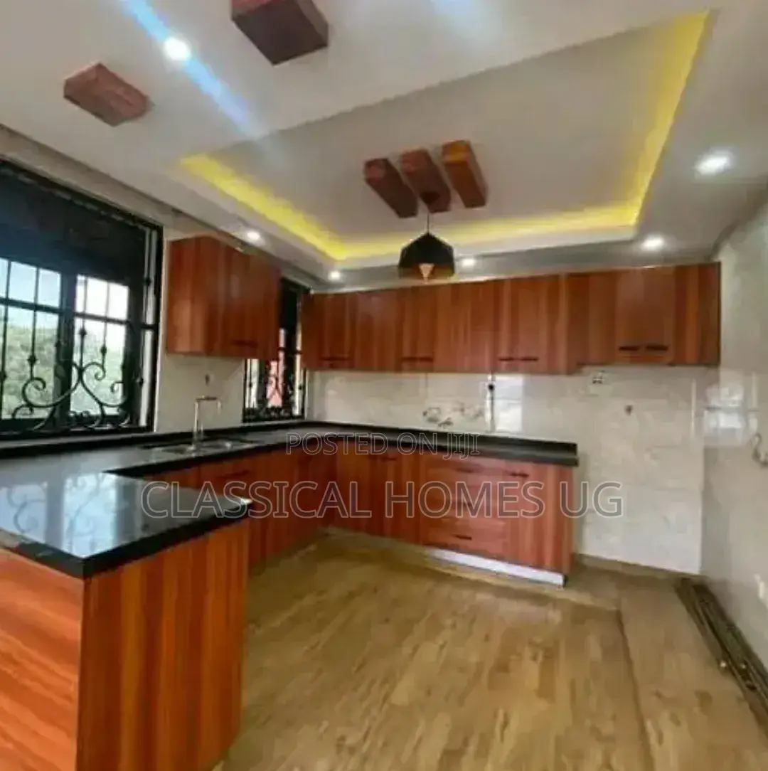3bdrm Apartment in Lubowa Entebbe Road, Central Division for rent