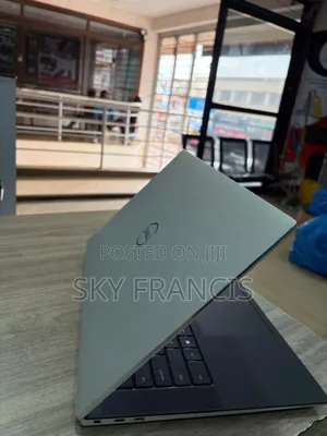 Laptop Dell Adamo XPS 16GB Intel Core i9 SSD 512GB