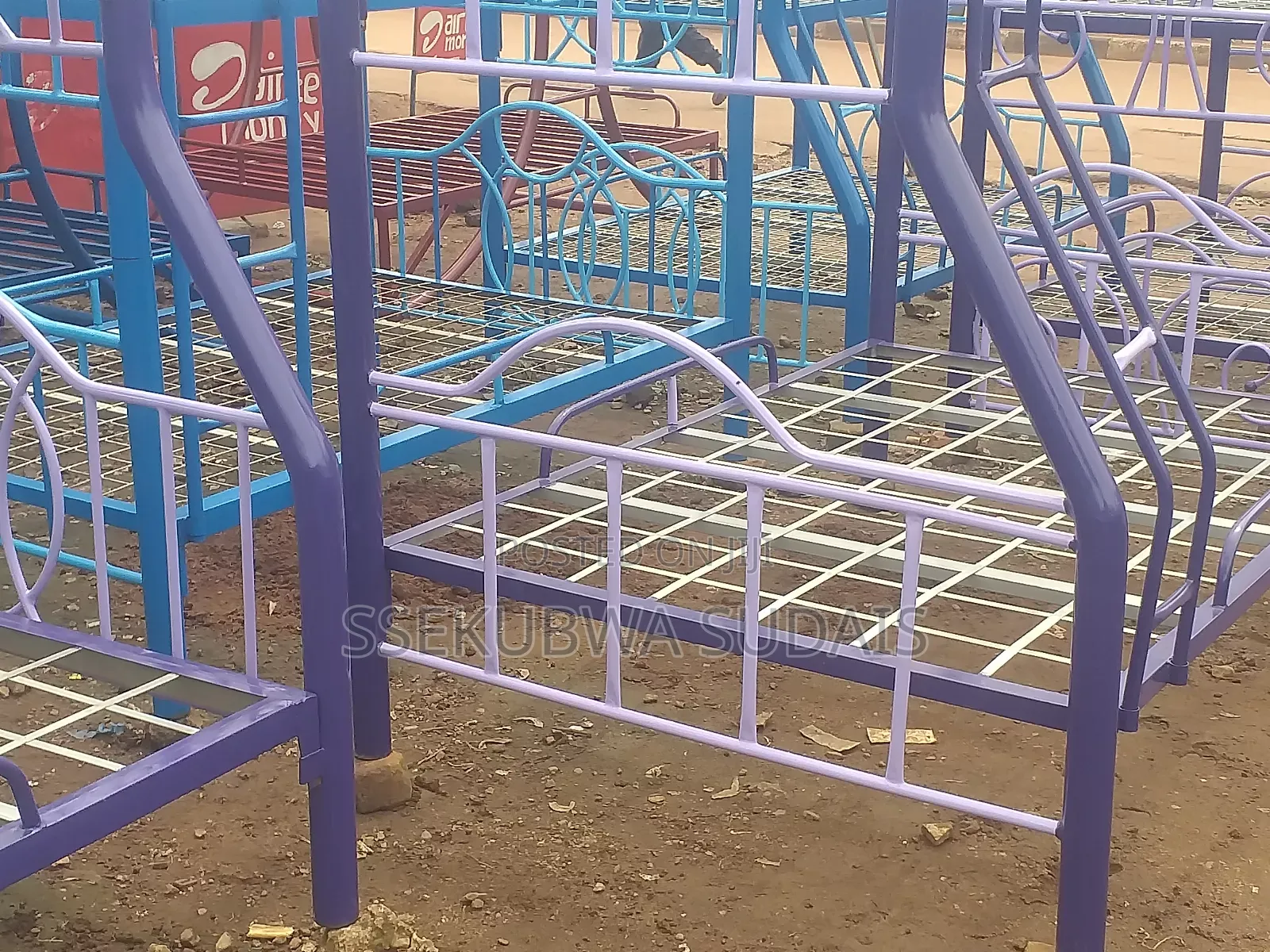 Double Bed Frame Kikona