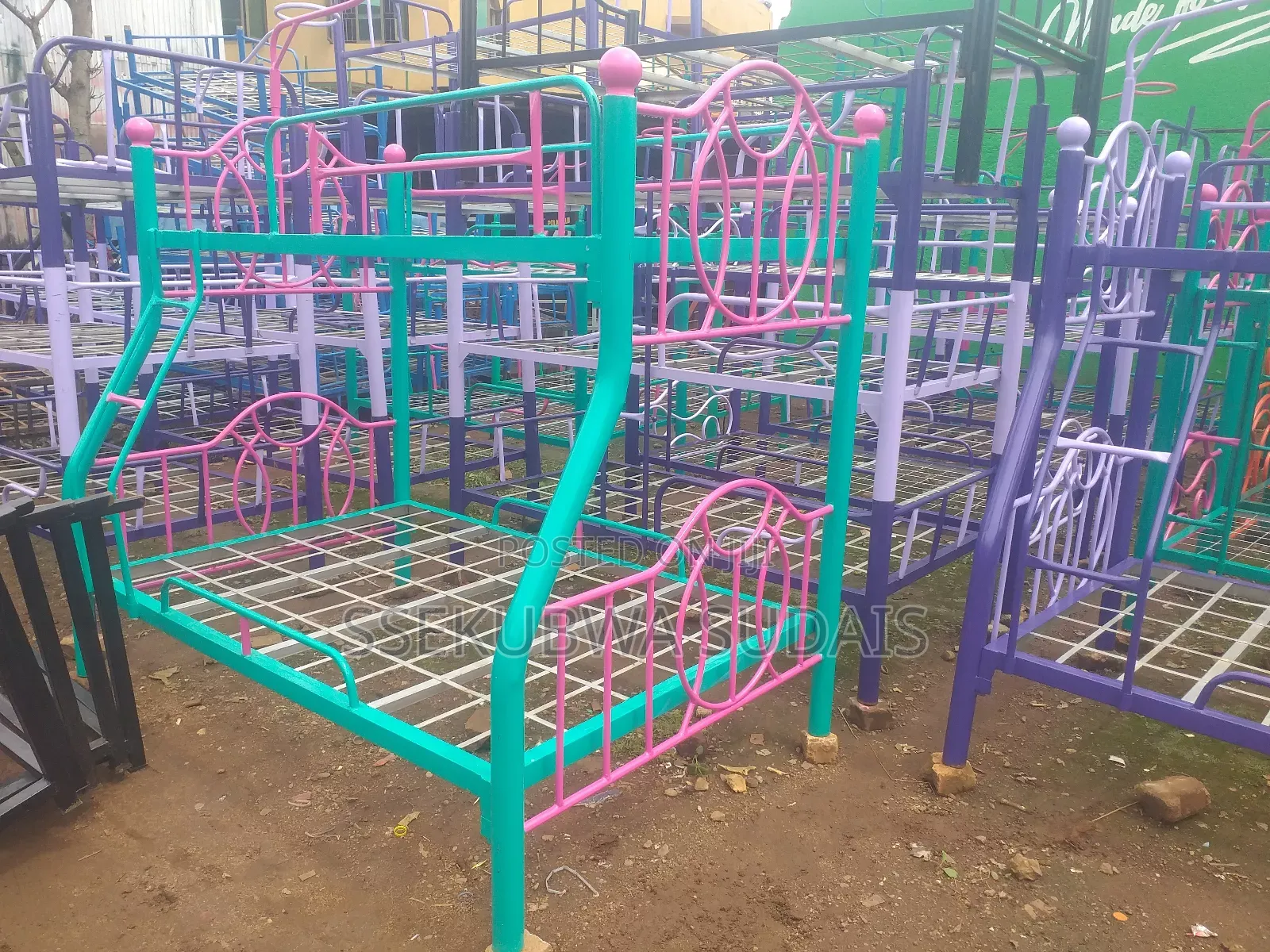 Double Bed Frame Kikona