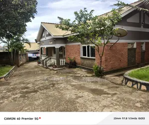 Furnished 4bdrm Bungalow in Kisaasi, Central Division for sale
