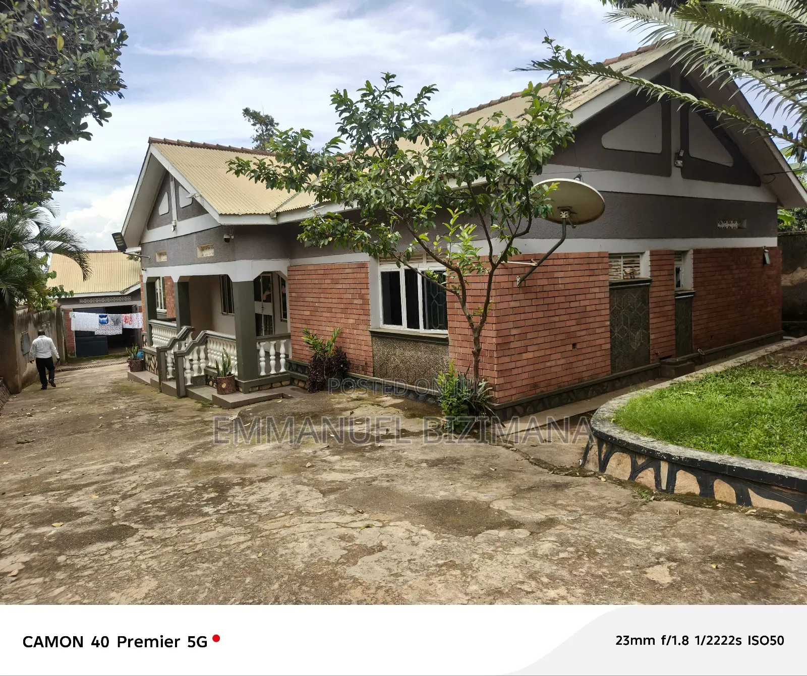 Furnished 4bdrm Bungalow in Kisaasi, Central Division for sale