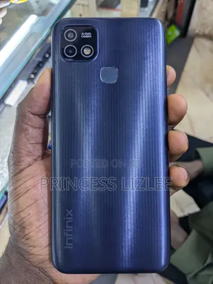 Infinix Hot 10i 32 GB Black