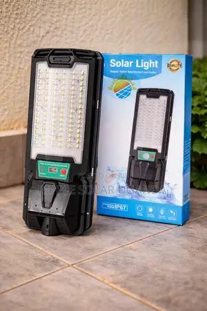 8w Solar Street Light All-in-one Waterproof Security Light Kampala