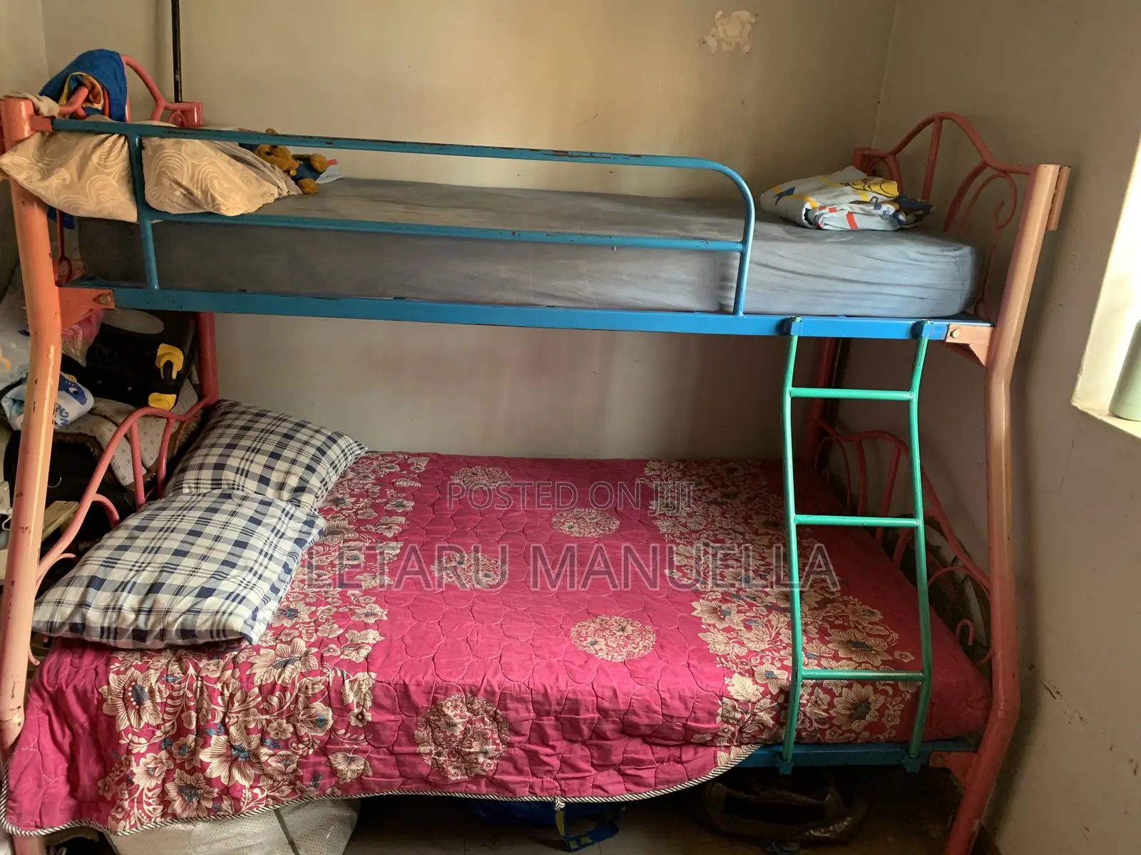 Decker Bed