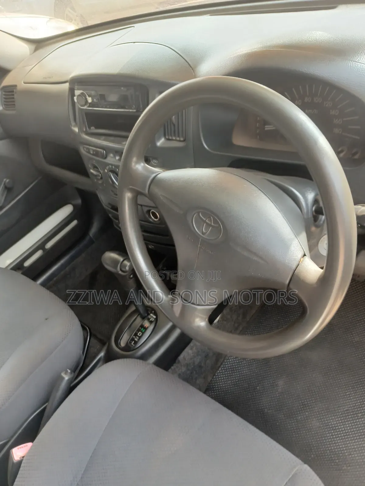 Toyota Probox 1.5 F Extra Package Limited 2WD 2013 White