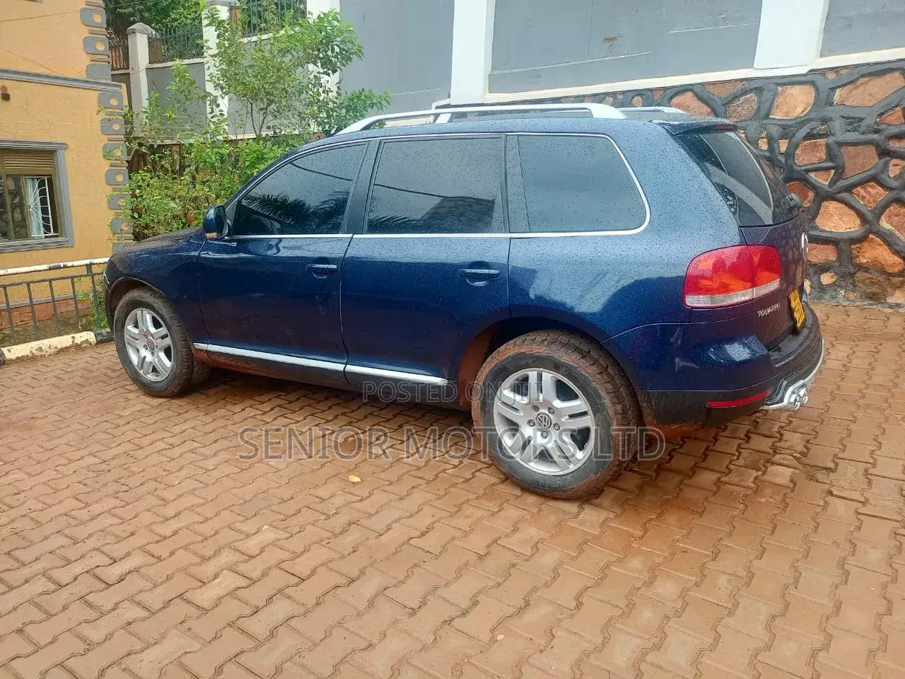 Volkswagen Touareg 2009 Blue