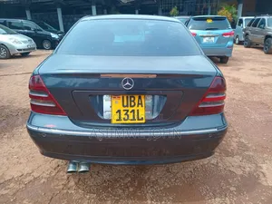 Mercedes-Benz C200 2003 Blue