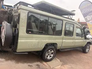 Toyota Land Cruiser Prado 2018 Gray