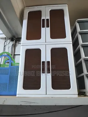 Plastic Carbin/Wardrobe