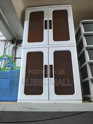 Plastic Carbin/Wardrobe