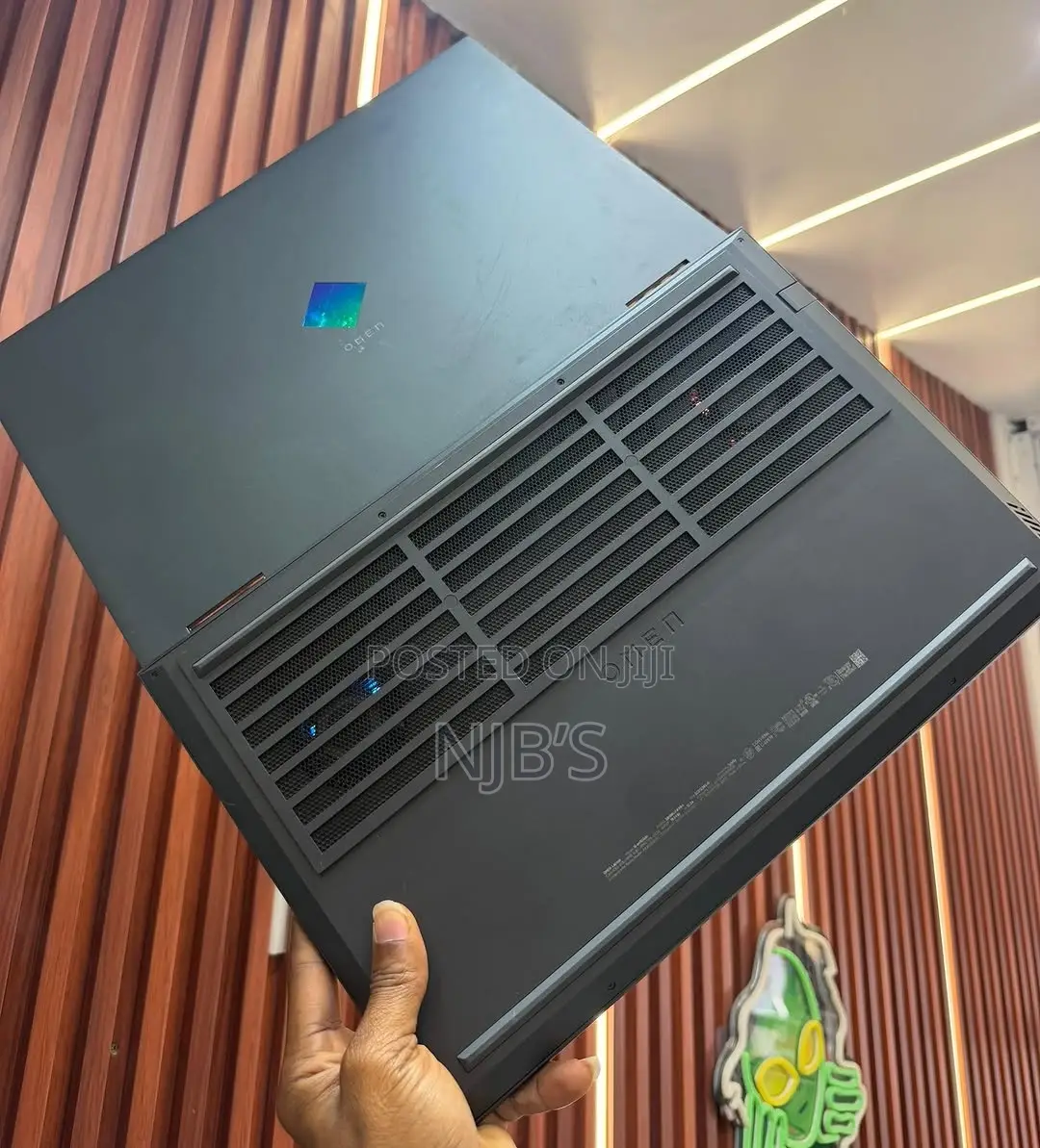 Laptop HP Omen 15 16GB AMD Ryzen 7 SSD 512GB