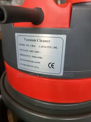 30 Litres Commercial Vacuum Cleaner - Wet and Dry- 1600w