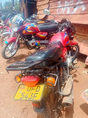 Bajaj Boxer 150 UG 2023 Red