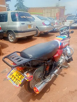 Bajaj Boxer 150 UG 2023 Red