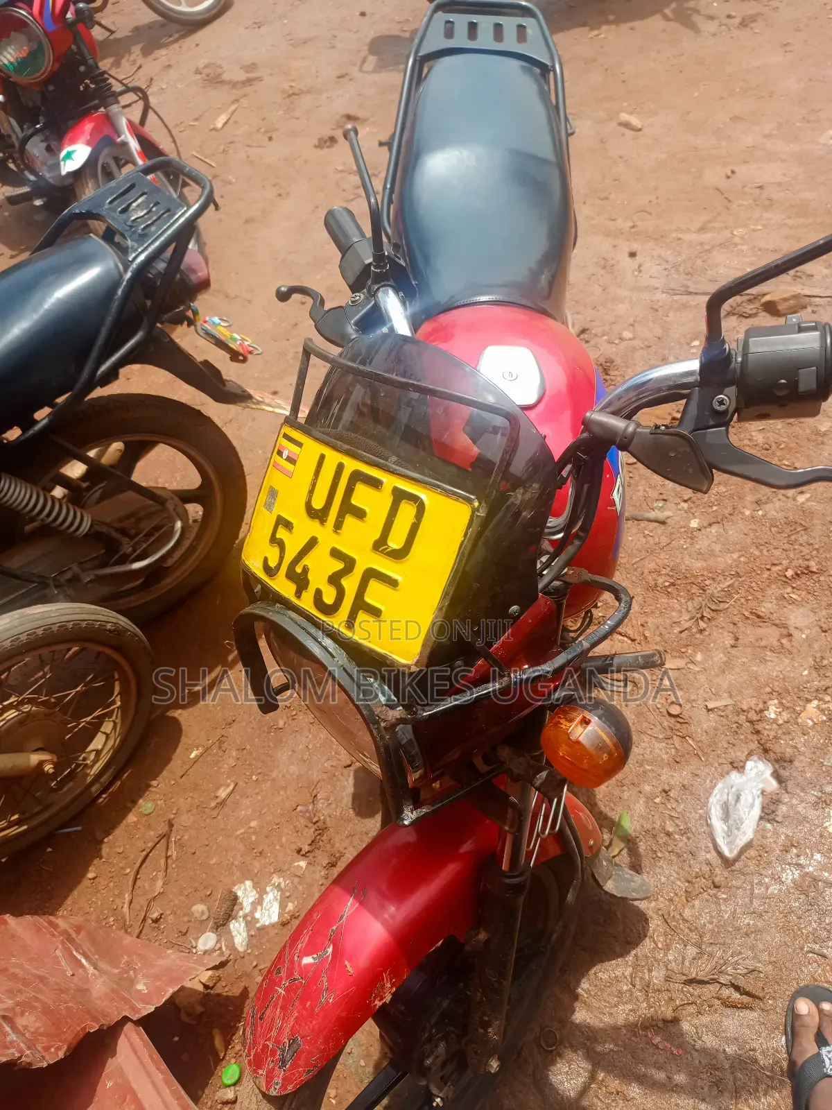 Bajaj Boxer 150 UG 2023 Red