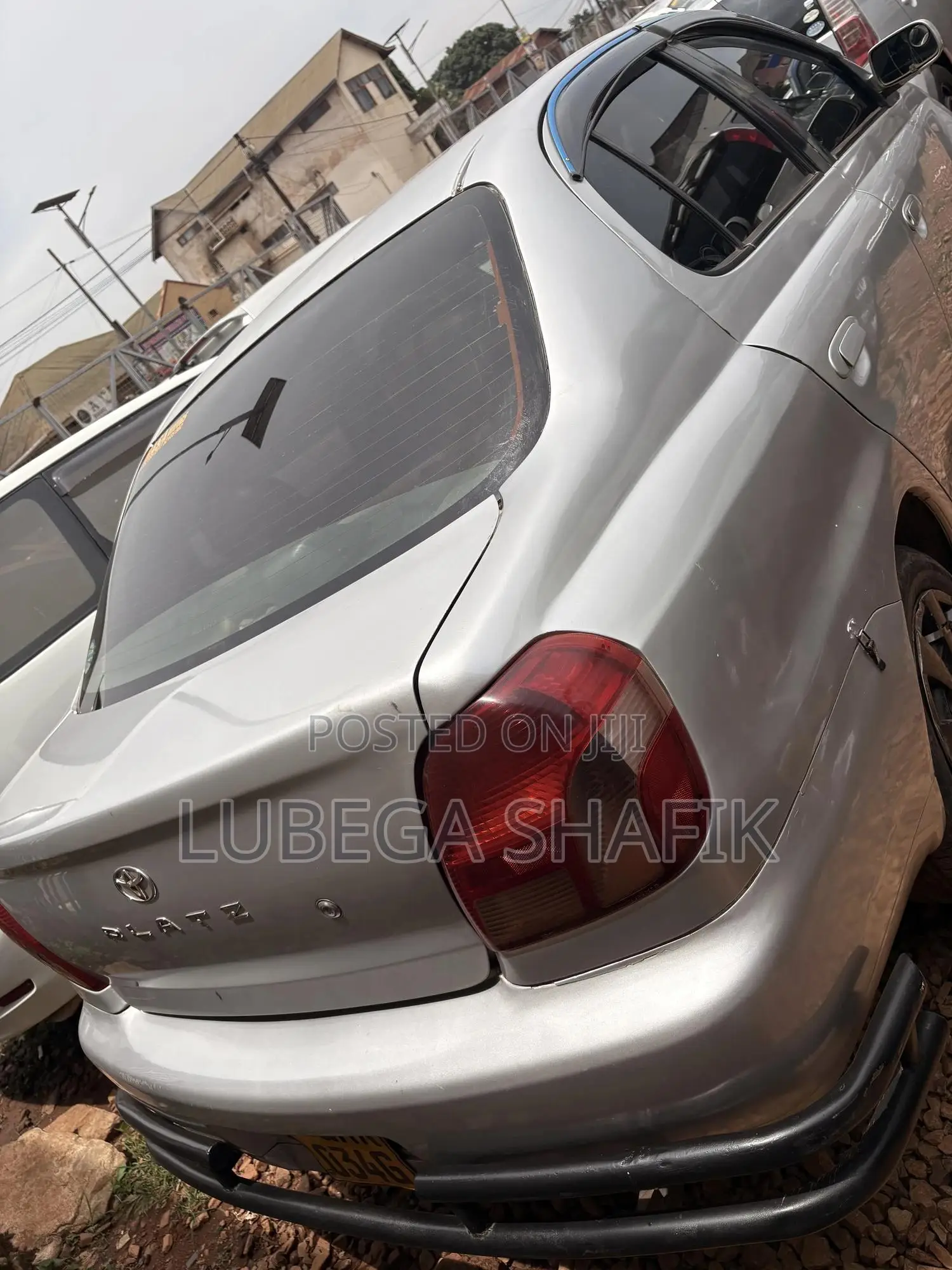 Toyota Platz 2002 Silver