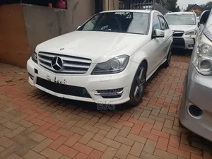 Mercedes-Benz C180 2013 White