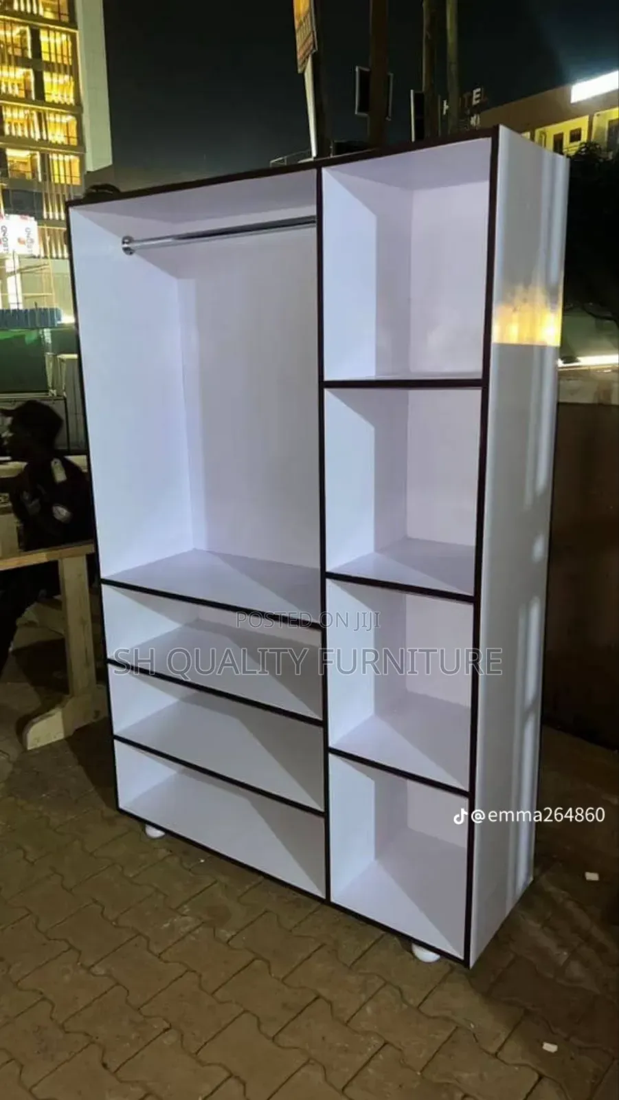 Open Closet White