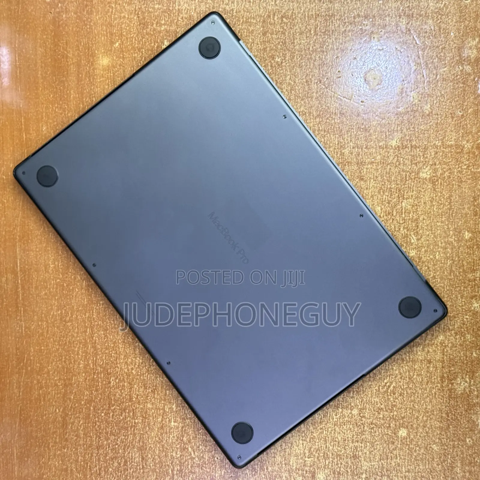 Apple MacBook Pro 2023 M3 Pro 16-inch 18GB Apple M3 Pro SSD 512GB