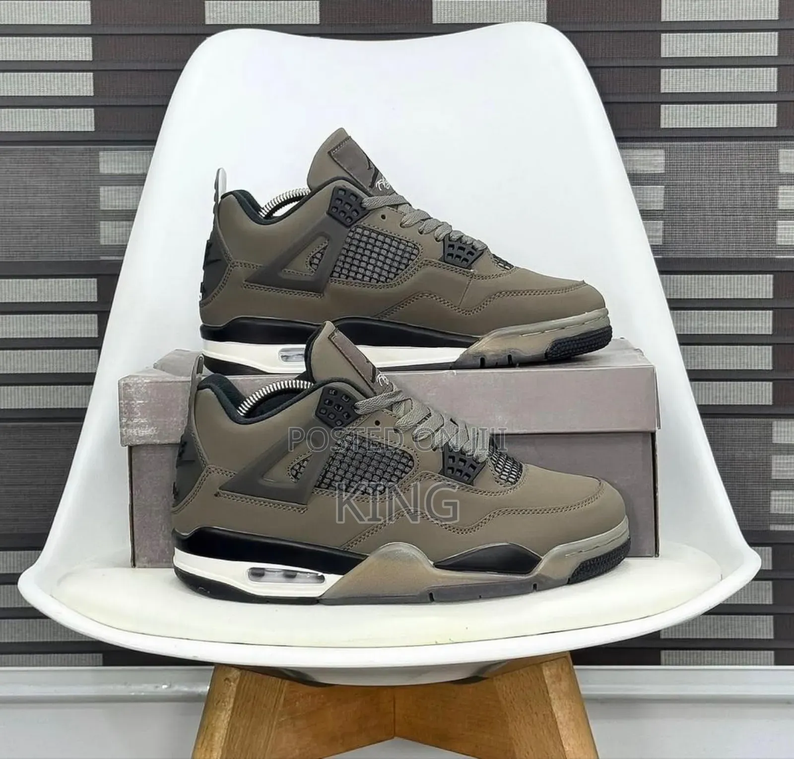 Nike Air Jordan 4 Retro "Cave Stone"