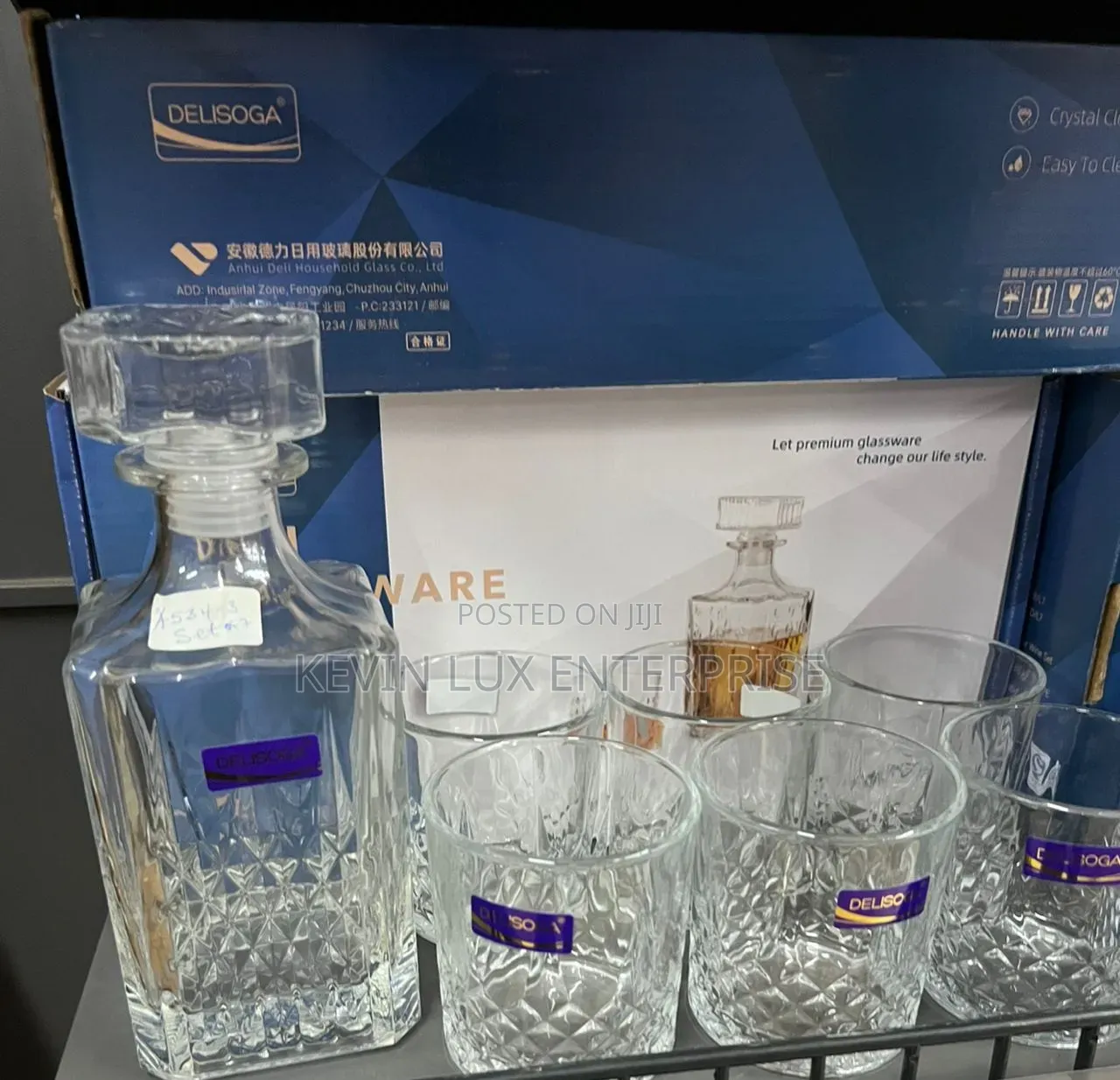 Decanter Whiskey Set