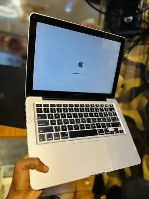 Laptop Apple MacBook 8GB Intel Core i5 HDD 500GB