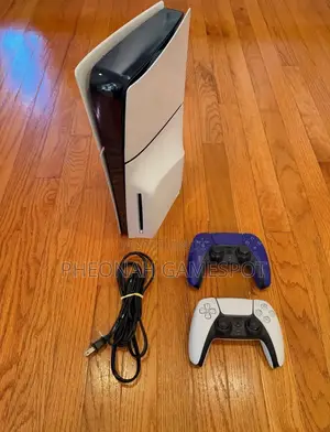 Playstation 5 Disc Edition With 2 Controllers and 2 Games. Uk Used