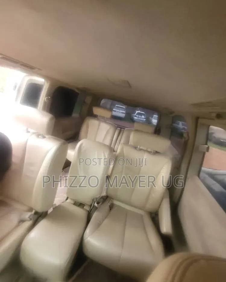 Nissan Elgrand 2006 White