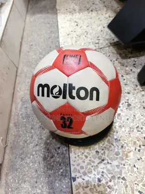 Best Ball Molten Size 4 and 5 Tube Original