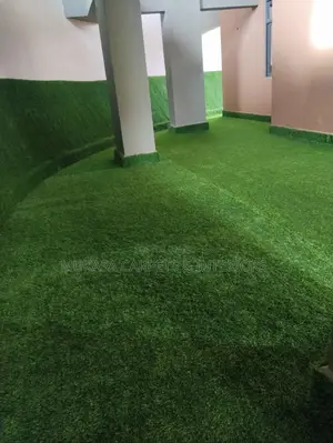 High-Quality Synthetic Grass Carpet – All Weather Use