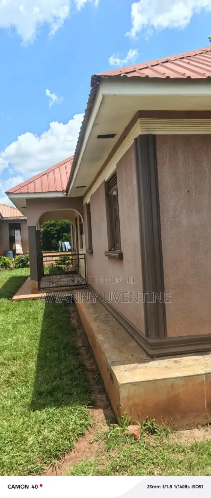 5bdrm House in Self Containe, Lira for sale