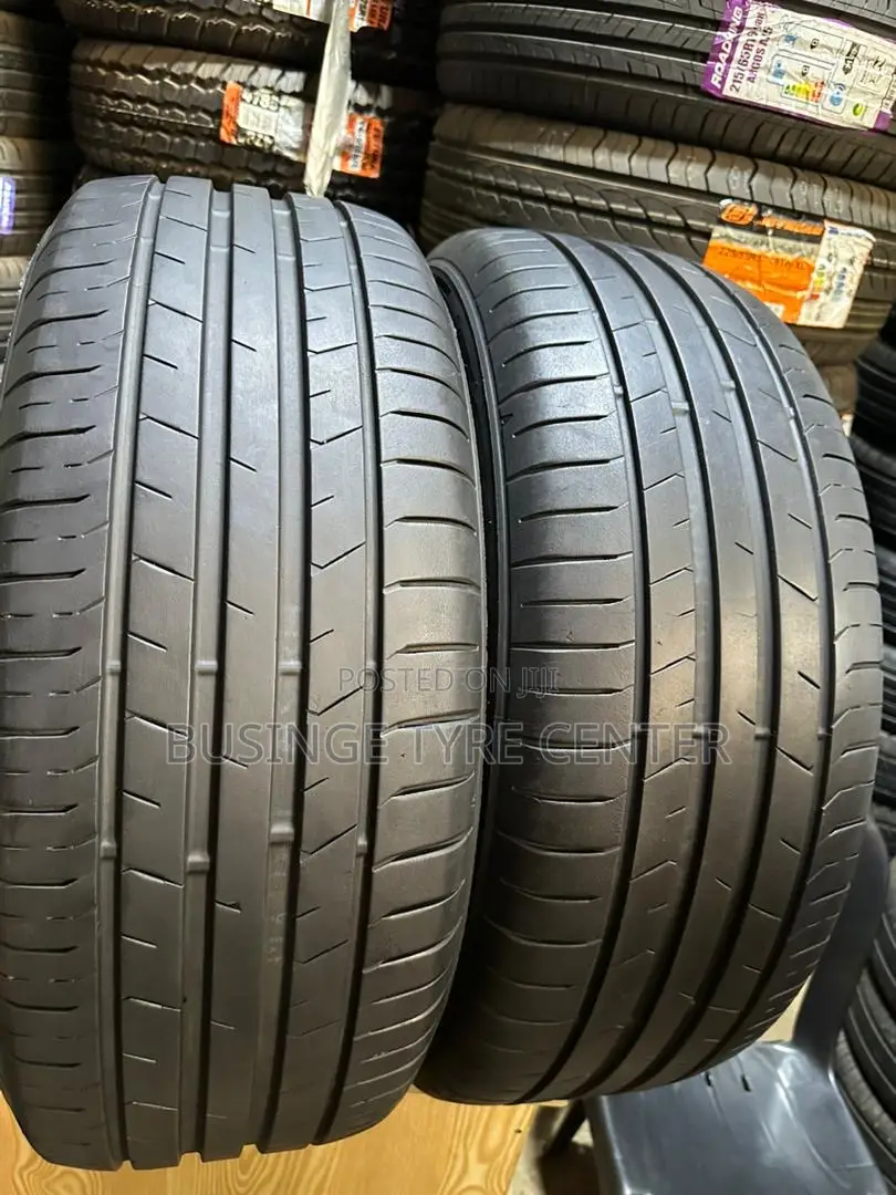 235/55r18 Toyo Japan Tires Good Condition