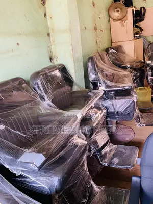 Quick -Quality /Barber Chair -Durable Seats