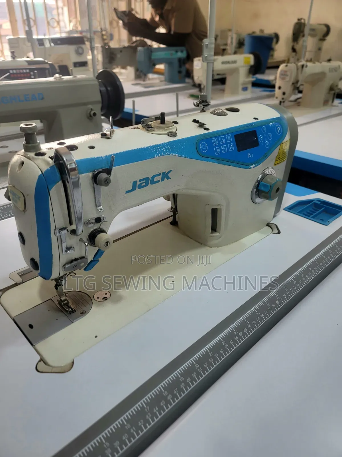 Computerized Industrial Sewing Machine