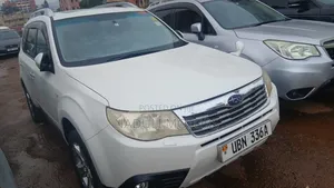 Subaru Forester 2009 White