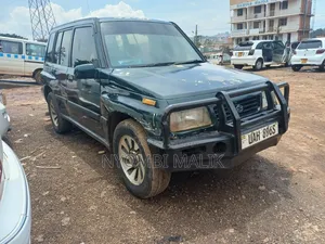 Suzuki Escudo 1999 Green