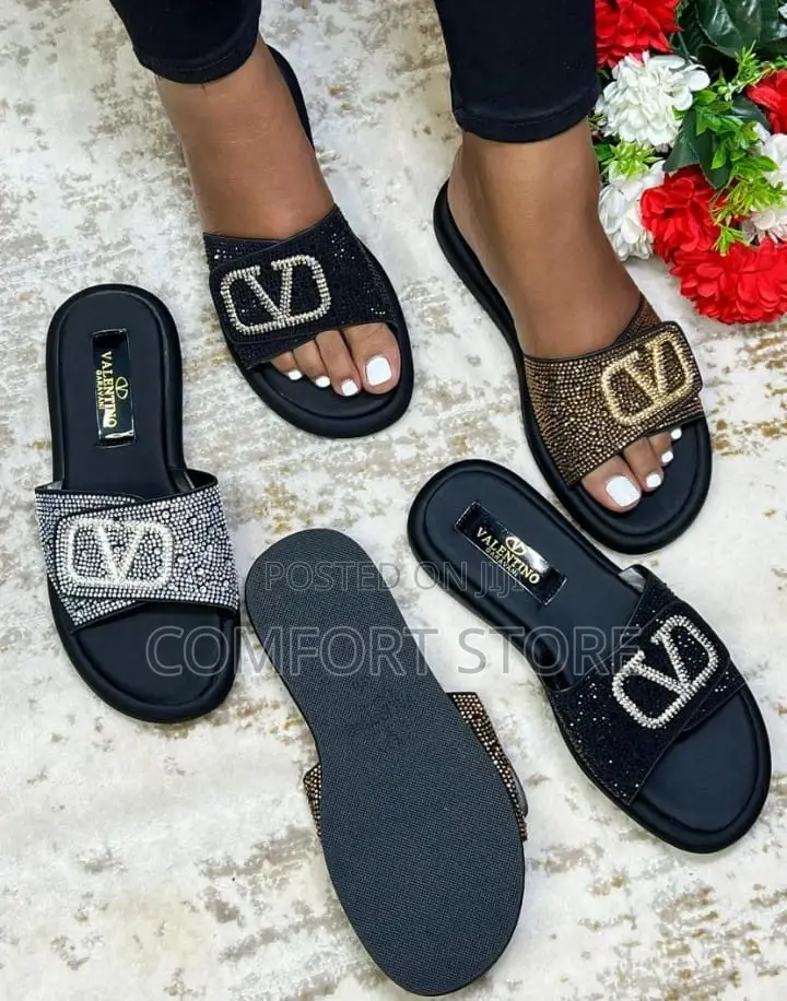 Ladies Flat Shoes