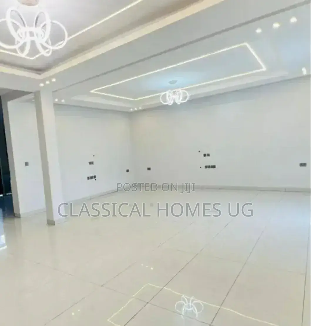 4bdrm Duplex in Muyenga, Central Division for rent