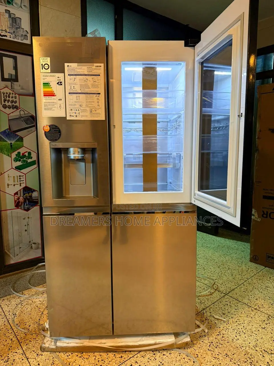 Hisense French Door Refrigerator With Insta View and Water Dispenser