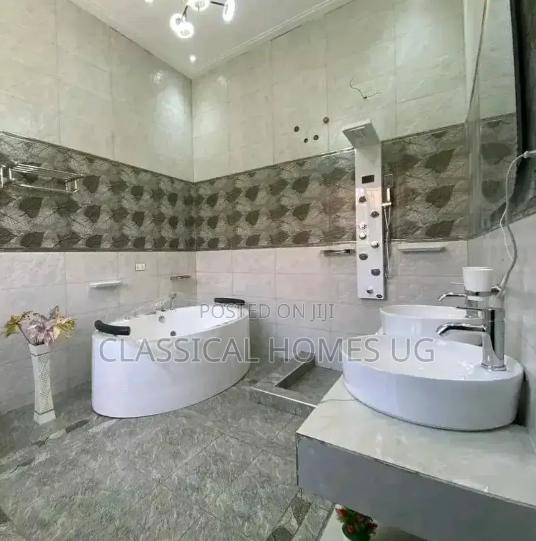4bdrm Duplex in Muyenga, Central Division for rent
