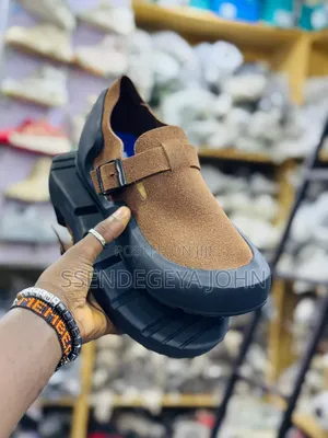 Birkenstock Reykjavik Suede Clog