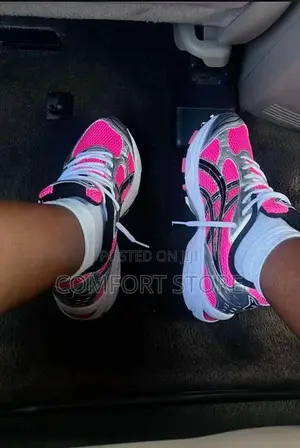 New Balance Shoes in Pink