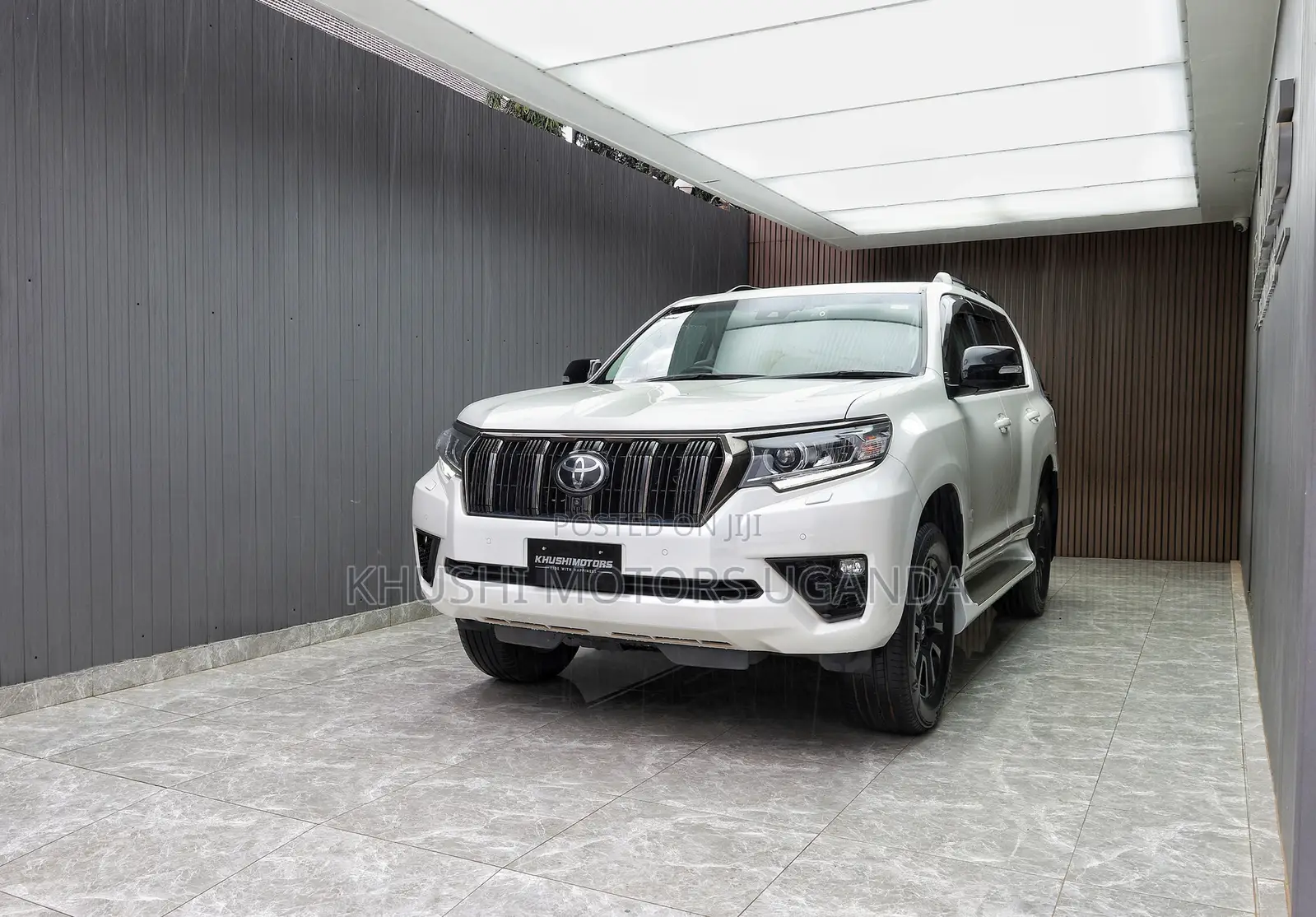 Toyota Land Cruiser Prado 2.8 2021 White